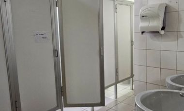 Avenida Libertad, Comercial