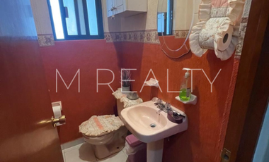 Casa en venta en Lomas de Valle Dorado