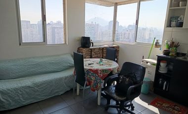 Se vende depto 2D, Serrano 611, Santa Isabel, Santiago