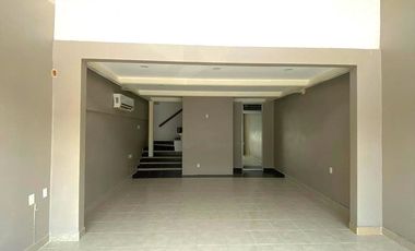 Local en Renta en Plaza Veleros climatizado y con mezzanine, Alvarado Ver
