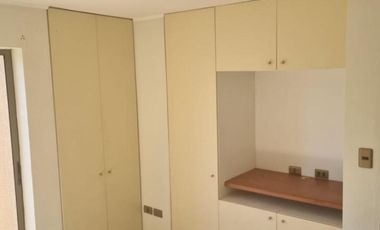SE VENDE CASA CON EXCELENTE UBICACION COMERCIAL