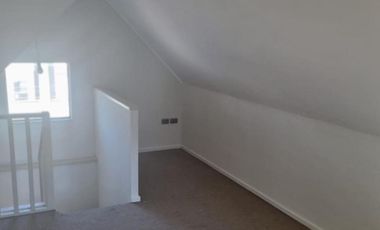 SE VENDE CASA CON EXCELENTE UBICACION COMERCIAL