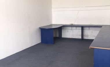 LOCAL COMERCIAL U OFICINA EN RENTA , 30 M2, EN CENTRO COMERCIAL SOBRE AVDA. TOLUCA