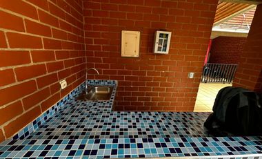 VENTA DE CAS EN CONDOMINIO EL PINO, JAMUNDI (VALLE)