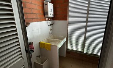 VENTA DE CAS EN CONDOMINIO EL PINO, JAMUNDI (VALLE)