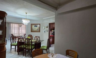 ¡Vendo Casa en Urdesa Central Sector Colegio Santo Domingo de Guzmán!