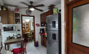 ¡Vendo Casa en Urdesa Central Sector Colegio Santo Domingo de Guzmán!