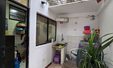 ¡Vendo Casa en Urdesa Central Sector Colegio Santo Domingo de Guzmán!