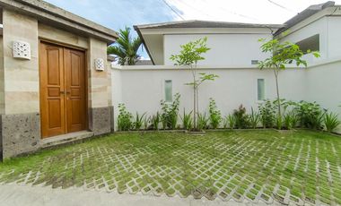 Beautiful 2-Bedroom Villa for Sale in Renon Close to Sanur Bali (Leasehold)