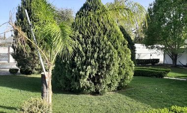 QUINTA EN VENTA EN CADEREYTA JIMENEZ NUEVO LEON, ZONA FRACC PRIVADO REAL DE PALMAS, TERR 2300 m2, A 10 MINUTOS DE AV ELOY CAVAZOS Y C JUAREZ SAN MATEO