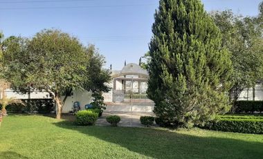 QUINTA EN VENTA EN CADEREYTA JIMENEZ NUEVO LEON, ZONA FRACC PRIVADO REAL DE PALMAS, TERR 2300 m2, A 10 MINUTOS DE AV ELOY CAVAZOS Y C JUAREZ SAN MATEO