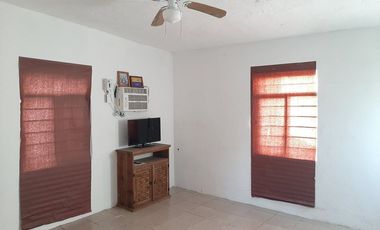 QUINTA EN VENTA EN CADEREYTA JIMENEZ NUEVO LEON, ZONA FRACC PRIVADO REAL DE PALMAS, TERR 2300 m2, A 10 MINUTOS DE AV ELOY CAVAZOS Y C JUAREZ SAN MATEO