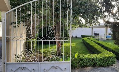 QUINTA EN VENTA EN CADEREYTA JIMENEZ NUEVO LEON, ZONA FRACC PRIVADO REAL DE PALMAS, TERR 2300 m2, A 10 MINUTOS DE AV ELOY CAVAZOS Y C JUAREZ SAN MATEO