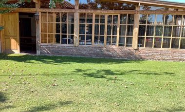 Se vende casa , 200 M2 , en condominio Laguna del Sol, Padre Hurtado