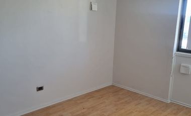 SE VENDE DEPARTAMENTO FRENTE PLAZA PINTO
