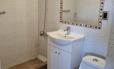 SE VENDE DEPARTAMENTO FRENTE PLAZA PINTO