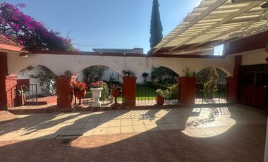 VENTA HERMOSA CASA EN XOCHIMILCO, STA CRUZ ALCALPIXCA, CDMX