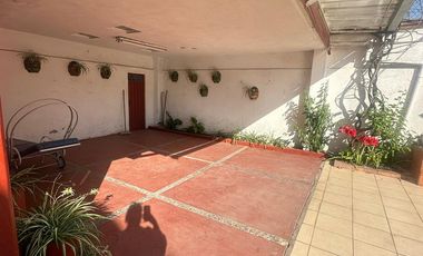 VENTA HERMOSA CASA EN XOCHIMILCO, STA CRUZ ALCALPIXCA, CDMX