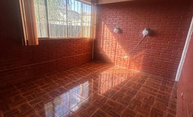 VENTA HERMOSA CASA EN XOCHIMILCO, STA CRUZ ALCALPIXCA, CDMX