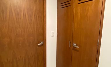 SE VENDE DEPARTAMENTO DE 2 RECAMARAS LOCK OFF EN PLAYA DEL CARMEN AUNAS CUADRAS DE LA PLAYA