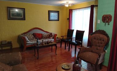 En venta casa con amplio terreno – Putaendo, San Felipe.