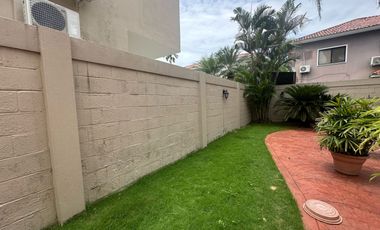 VENTA CASA ESTANCIAS DEL RIO SAMBORONDON