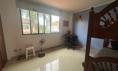 VENTA CASA ESTANCIAS DEL RIO SAMBORONDON