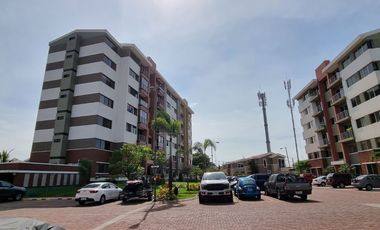 Vendo Departamento 2 Dormitorios Urbanización San Sebastián frente CC El Dorado