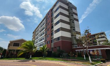 Vendo Departamento 2 Dormitorios Urbanización San Sebastián frente CC El Dorado