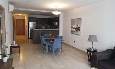 Departamento amoblado de alquiler en Los Ceibos, 3 dormitorios, ascensor.