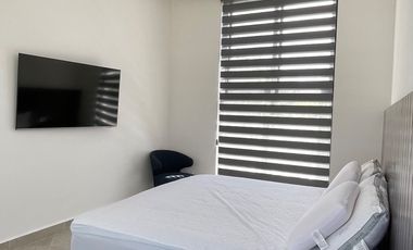 EN VENTA EXCLUSIVA RESIDENCIA CON ALBERCA PRIVADA EN PLAYA DEL CARMEN A 7 MINUTOS DE LA HERMOSA PLAYA XPU-HA