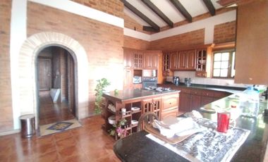 CASA EN VENTA EN COLINAS DE ARROYO HONDO