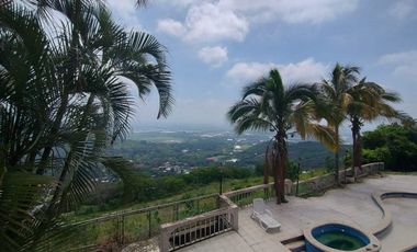 CASA EN VENTA EN COLINAS DE ARROYO HONDO