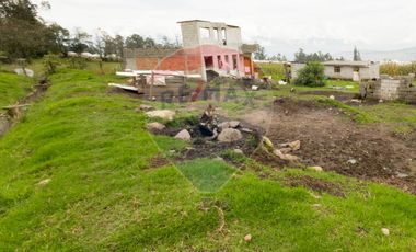 LOTE#4 EN VENTA-LA ESPERANZA, IBARRA, IMBABURA