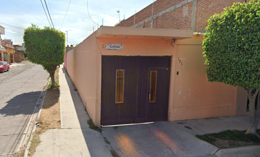 VENTA DE CASA EN ASTEROIDES, CD. DEL SOL, LA PIEDAD, MICHOACAN