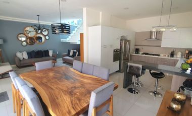 Casa en Venta La Rioja Los Gavilanes Tlajomulco Guadalajara