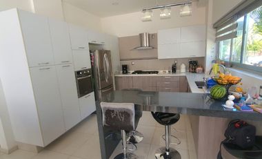 Casa en Venta La Rioja Los Gavilanes Tlajomulco Guadalajara