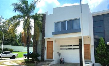 Casa en Venta La Rioja Los Gavilanes Tlajomulco Guadalajara