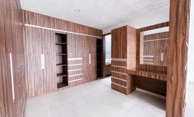 CASA EN VENTA EN METEPEC