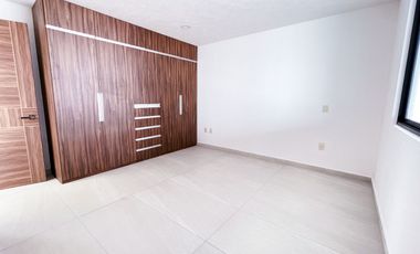 CASA EN VENTA EN METEPEC