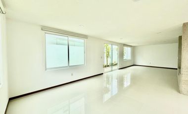 CASA EN VENTA EN METEPEC
