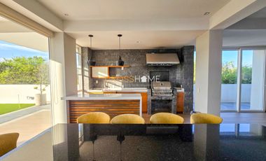 DEPARTAMENTO EN RENTA, CUMBRES DEL LAGO JURIQUILLA.