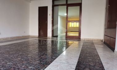 ALQUILO LOCAL COMERCIAL OFICINA EN LA VICTORIA - 2do PISO