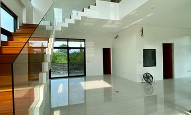 Brand New 4 Bedroom House and Lot in Portofino Heights Daang Haari Las Pinas For Sale
