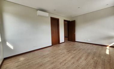 Brand New Modern House and Lot For Sale at Ayala Southvale Primera