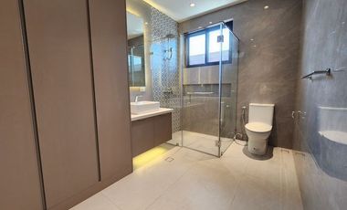 Brand New Modern House and Lot For Sale at Ayala Southvale Primera