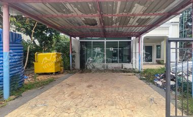 ขาย-ให้เช่า 30,000/เดือน บ้านเดี่ยว 2 ชั้น เดอะ เซนโทร รัตนาธิเบศร์ แปลงมุม ต่อเติมครบ ใกล้รถไฟฟ้า MRT สถานีบางพลู