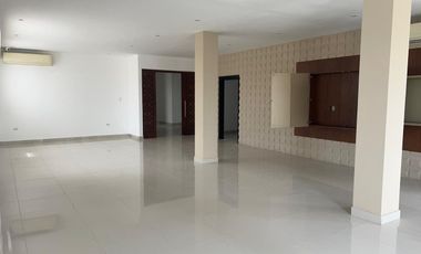 VENDO ESPECTACULAR DEPARTAMENTO EN LA PUNTILLA