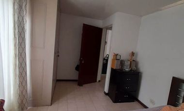 VENDO CASA AMPLIA, ECXELENTE UBICACION, POTENCIAL COMERCIAL.