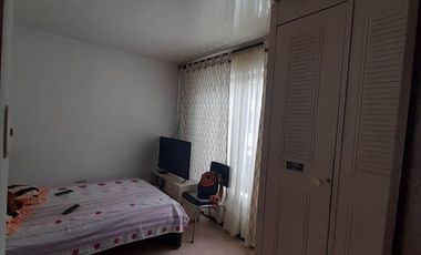 VENDO CASA AMPLIA, ECXELENTE UBICACION, POTENCIAL COMERCIAL.